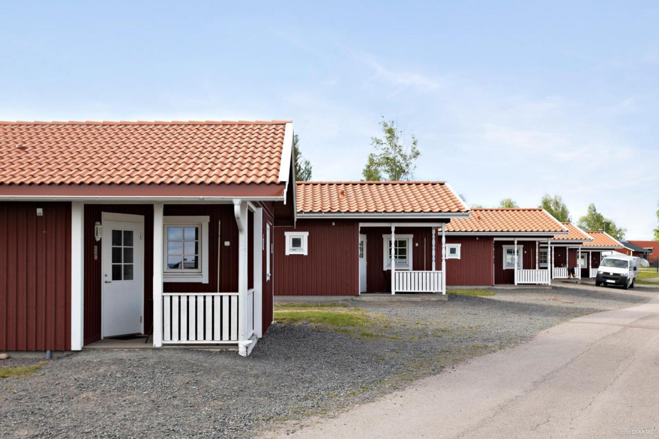 First Camp Sunne - Fryksdalen Hotel Eksteriør billede