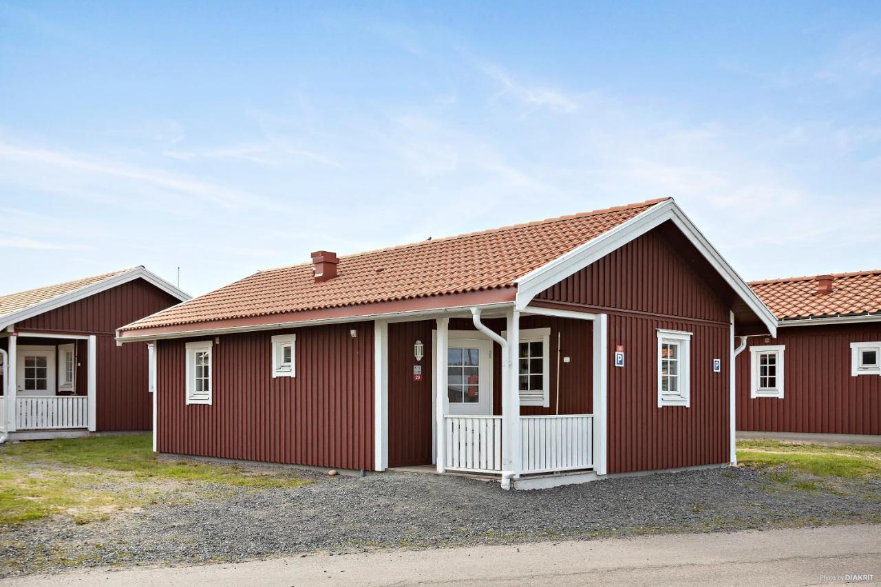 First Camp Sunne - Fryksdalen Hotel Eksteriør billede